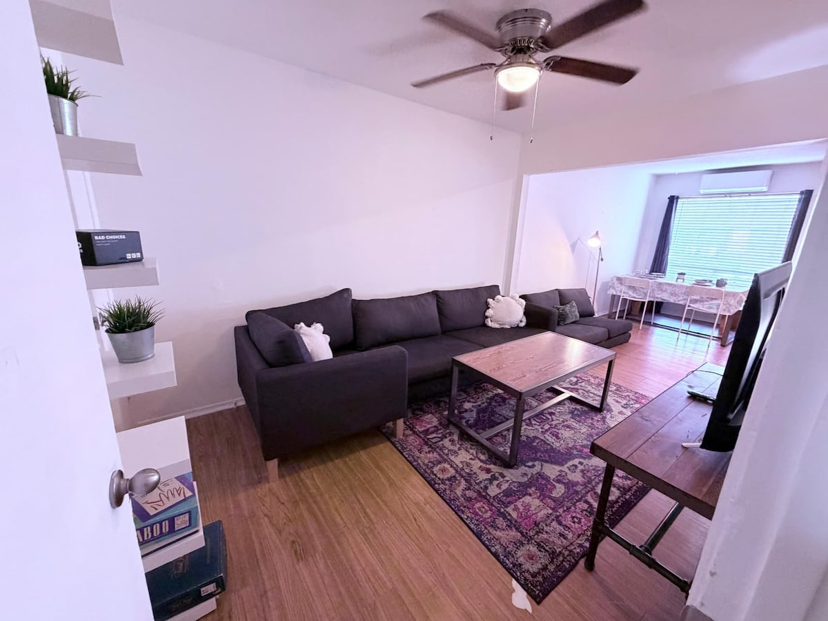 Apt#18 Spacious 1bedroom/1bath Apartment. photo 6