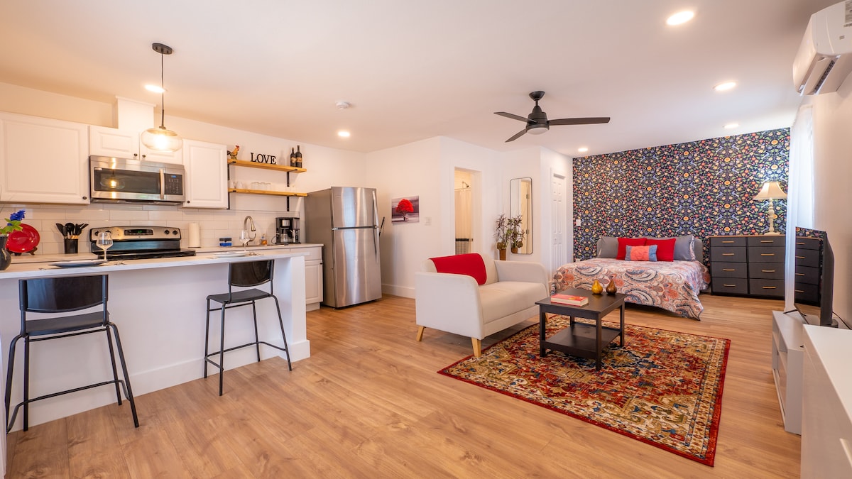 Park Ave Studio 2